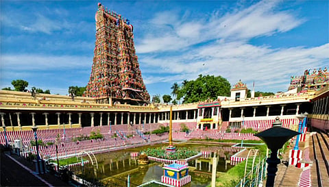 மீனாட்சி அம்மன் கோவிலில்  பெண்கள் உள்பட 79 பேரை பணி நியமனம்