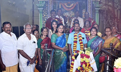 &nbsp;அரூர் பஜனைகோவில் தெருவில் ஸ்ரீவெங்கடேச பெருமாள் கோயில் கும்பாஷேக விழா நடைபெற்றது.