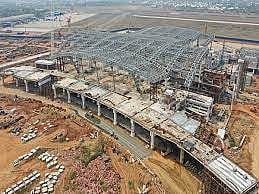 திருச்சி சர்வதேச விமான நிலையத்தில் பிரமாண்ட கார் பார்க்கிங்