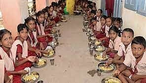 54 பள்ளிகளை சேர்ந்த 5,719 குழந்தைகளுக்கு காலை உணவு
