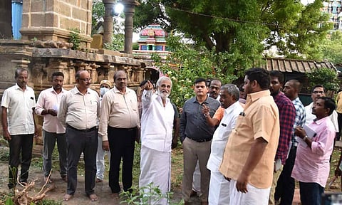 திருவாரூர் கோயிலில் அமைச்சர் சேகர்பாபு ஆய்வு&nbsp;