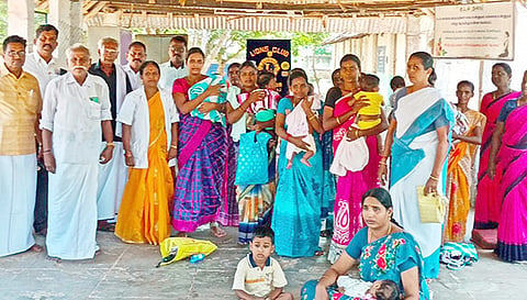 அரசு பள்ளியில் தாய்ப்பால் வார விழா நடந்தது.