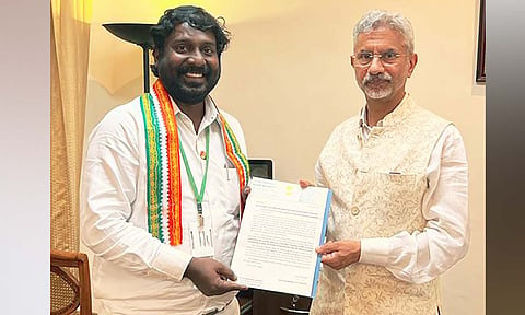 விஜய் வசந்த்&nbsp; &nbsp; &nbsp;எஸ்.ஜெய்சங்கர்