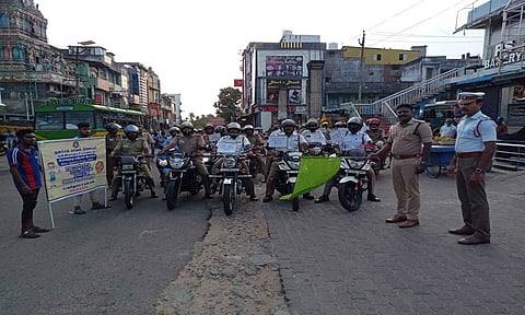 குமரி மாவட்ட போலீசார் சார்பில் போதை விழிப்புணர்வு  மோட்டார் சைக்கிள் பேரணி