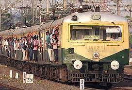 கோவை- சேலம்  2 சிறப்பு மெமு ரெயில் சேவைகள் நாளை ரத்து