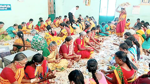 இருக்கன்குடி மாரியம்மன் கோவிலில்   உண்டியல் மூலம்  ரூ.80 லட்சத்து 79 ஆயிரம் வசூல்