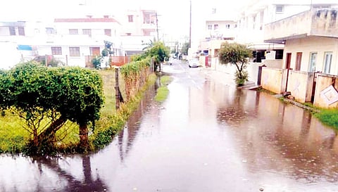 திருப்பூரில் பலத்த மழை- 100 வீடுகளை வெள்ளம் சூழ்ந்தது