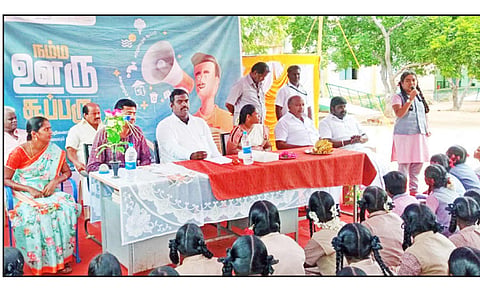 நிகழ்ச்சியில் கலந்து கொண்டவர்கள்.