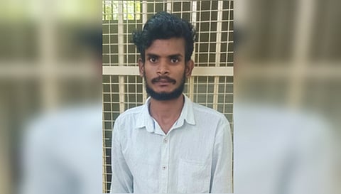 கிர்த்திக்.
