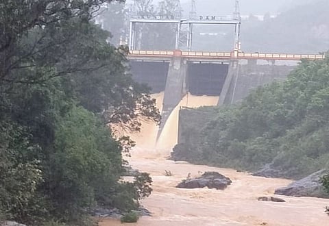 குந்தா அணையில் இருந்து  2 மாதங்களில் 8 முறை தண்ணீர் திறப்பு
