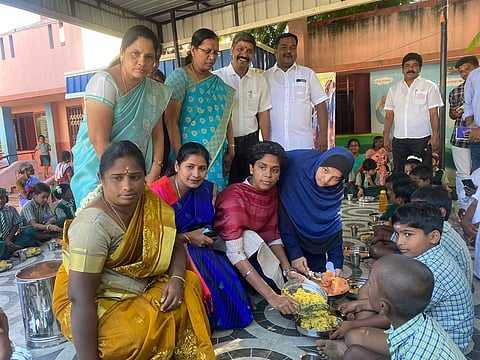 மேட்டுப்பாளையம் பள்ளிகளில்  காலை உணவு திட்டம் தொடக்கம்