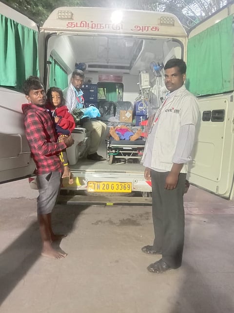 கர்ப்பிணி பெண்ணுக்கு வீட்டிலேயே பிரசவம் பார்த்த ஆம்புலன்ஸ் மருத்துவ நிபுணர்