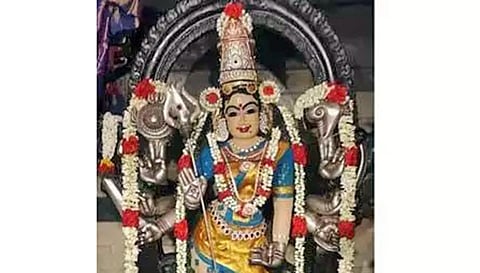 சிறப்பு அலங்காரத்தில் துர்க்கை அம்மன்.&nbsp;