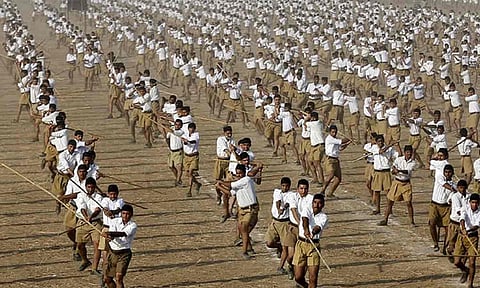 ஆர்எஸ்எஸ் பேரணி நடத்த தமிழக காவல்துறை அனுமதி