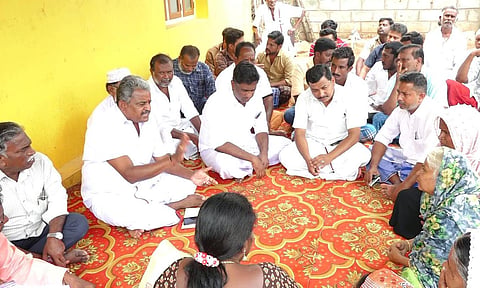 சிங்கம்புணரியில் கிராமசபை கூட்டம் நடந்தது.&nbsp;