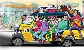 ஷேர் ஆட்டோ டிரைவர் சீட்டில் பயணித்த நூலக ஊழியர் சாவு