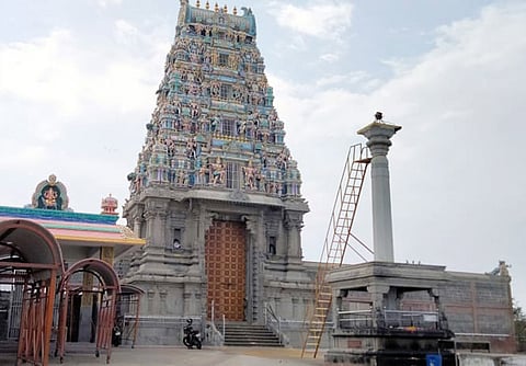 சென்னிமலை முருகன் கோவில் நடை அடைப்பு