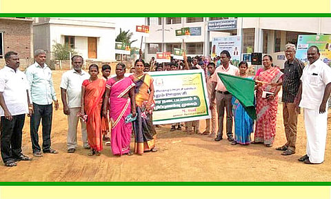 விழிப்புணர்வு முகாம்  நடைபெற்ற போது எடுத்த படம்