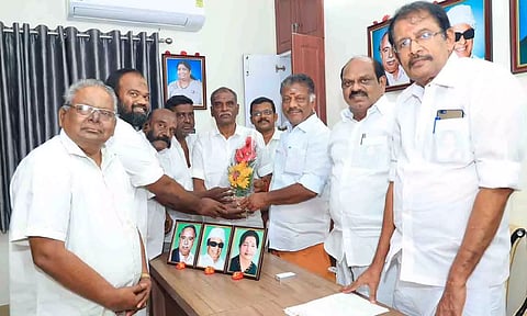 டி. டி. காமராஜ் திருப்பூர் புறநகர் மாவட்ட செயலாளராக நியமனம்.