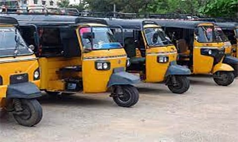 சென்னையில் ஓடும் 12 ஆயிரம் ஷேர் ஆட்டோக்களை அங்கீகரிக்க முடிவு