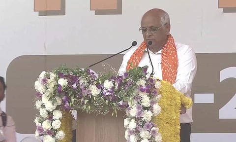 குஜராத் முதல்வராக பூபேந்திர படேல் 2வது முறையாக பதவி ஏற்றார்- பிரதமர் மோடி, அமித் ஷா பங்கேற்பு