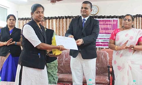 பெண்களுக்கு எதிரான வன்முறை ஒழிப்பு சட்ட விழிப்புணர்வு முகாம் நிறைவு விழா