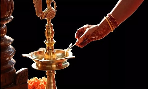 தீபத்திற்கு ஏற்ற எண்ணெய்.... ஆகாத எண்ணெய்....