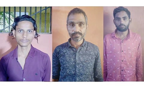 ராயக்கோட்டை தக்காளி மண்டி அருகே வசிக்கும் காலு ராம்  என்பவரின் வீட்டில் கத்தி முனையில் கொள்ளை அடித்த ராஜஸ்தான் மாநிலத்தைச் சேர்ந்த மூன்று நபர்கள் கைது.