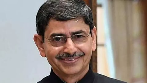 ஆன்லைன் சூதாட்ட தடை மசோதா- கவர்னர் ரவி சட்ட நிபுணர்களுடன் ஆலோசனை