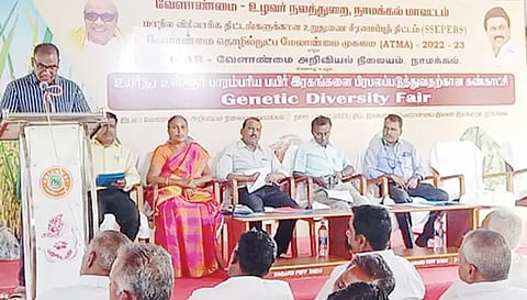 வேளாண் கண்காட்சி மற்றும் விவசாயிகள் கருத்தரங்கு நடைபெற்ற போது எடுத்த படம்.