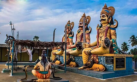 குலம் காக்கும் குல தெய்வ வழிபாடு- பிரசன்ன ஜோதிடர் ஆனந்தி