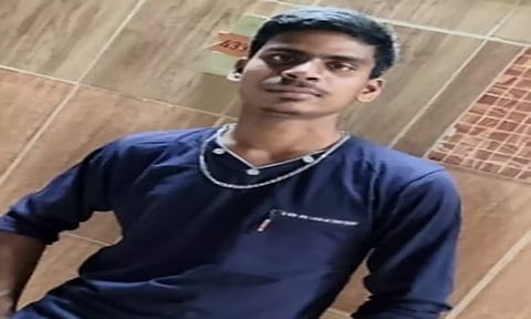 சரவணன்,
