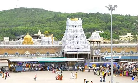 திருப்பதி கோவிலில் அங்கப்பிரதட்சண டோக்கன்கள் ஆன்லைனில் இன்று ஒதுக்கீடு