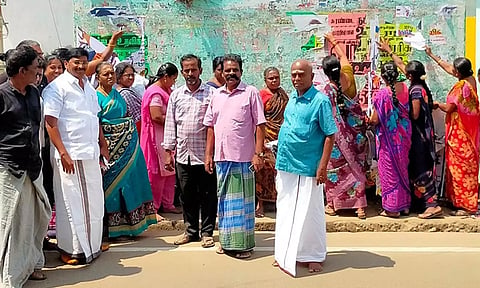 விழிப்புணர்வு நிகழ்ச்சி நடந்த போது எடுத்த படம்