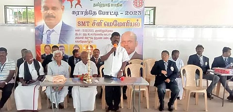 சதன் திருமலைக்குமார்  எம்.எல்.ஏ. பேசிய போது எடுத்த படம்