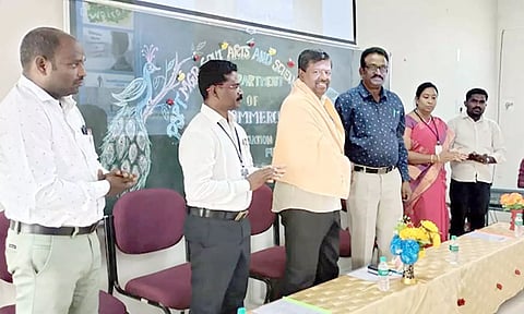 வணிகவியல் மன்றம் விழா&nbsp;