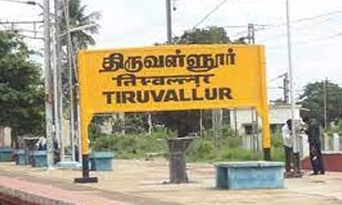 திருவள்ளூர் ரெயில் நிலையத்தில் இருந்து பஸ்களை இயக்குவார்களா?- பயணிகள் மிகுந்த எதிர்பார்ப்பு