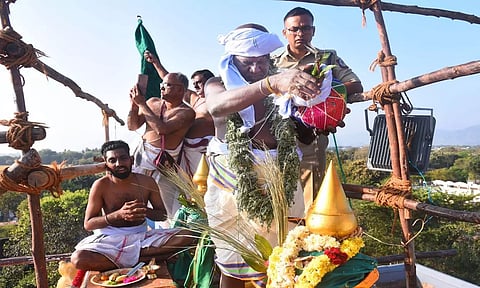 கும்பாபிஷேகம்  நடைபெற்றபோது எடுத்த படம்.