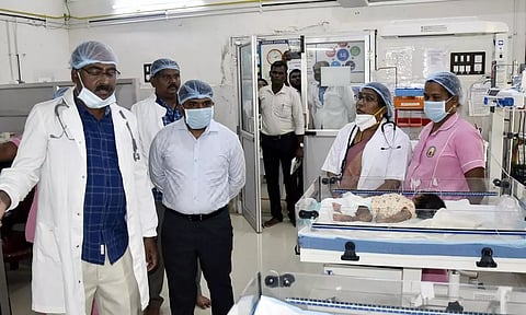 வளர்ச்சிப்பணிகள் குறித்து கலெக்டர் ஆய்வு