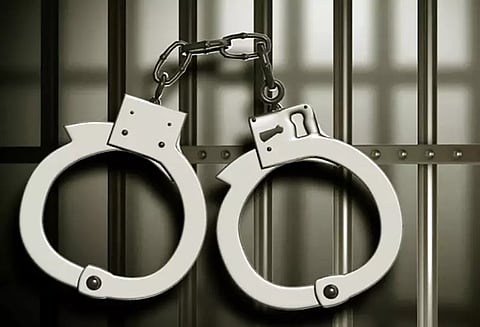 துடியலூர் அருகே பெண்ணிடம் நகை பறித்த முன்னாள் ராணுவ வீரர் கைது