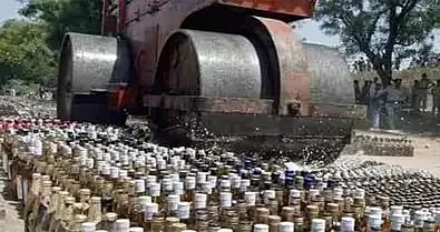 பீகாரில் மதுவிலக்கு சட்டத்தின் கீழ் 7.49 லட்சம் பேர் கைது- கலால் துறை அமைச்சர்