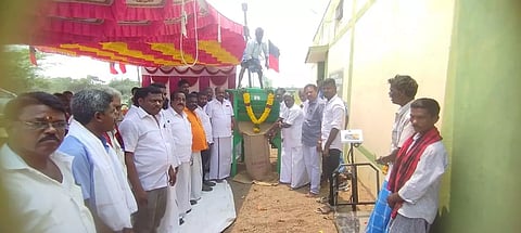 செய்யாரில் நேரடி நெல் கொள்முதல் நிலையம்
