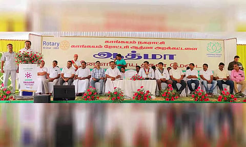 காங்கயத்தில் எரிவாயு தகன மேடையை பொதுமக்களின் பயன்பாட்டிற்கு அர்ப்பணிக்கும் நிகழ்ச்சியில் அமைச்சர் மு.பெ.சாமிநாதன் பேசிய காட்சி.&nbsp;