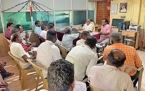 மின் நுகர்வோர் குறைதீர்க்கும் முகாம் நடைபெற்ற போது எடுத்தப்படம்.