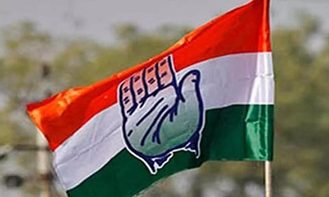 கர்நாடகாவில் காங்கிரஸ் ஆட்சியை பிடிக்கும்- கருத்துக்கணிப்பில் புதிய தகவல்