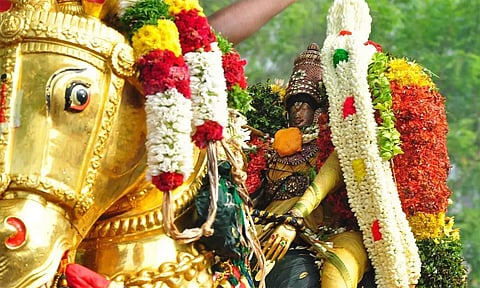 அழகர் ஆற்றில் இறங்குவது ஏன்?: 10 நாள் விழாவின் சுவாரஸ்யம்