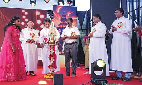 வயது முதிர்ந்த பெற்றோரை மாணவர்கள் பாதுகாக்க வேண்டும்