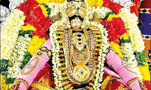 திருக்கோஷ்டியூர் சவுமிய நாராயண பெருமாள் கோவிலில் திருக்கோட்டியூர் நம்பிகள் நட்சத்திர விழா