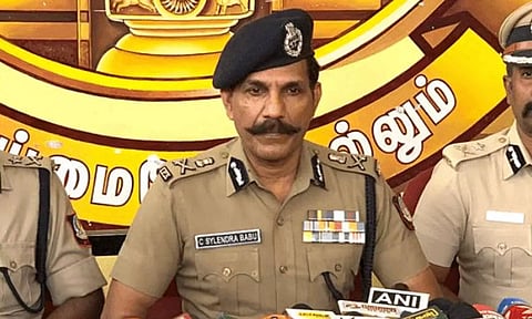 கள்ளச்சாராயம் குடித்து மூவர் பலி: காவல் ஆய்வாளர்கள் சஸ்பெண்ட்- டிஜிபி சைலேந்திர பாபு அதிரடி உத்தரவு