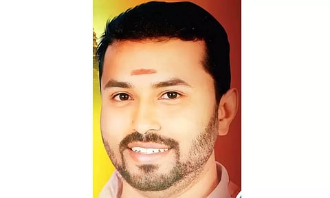 காவேரிப்பட்டணம் அருகே விபத்தில் வாலிபர் பலி